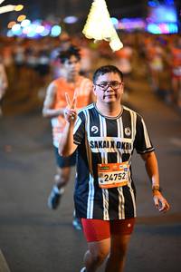 BIB: 24752
                            <button type="button" onclick="openModal(23228610)" class="btn btn-primary btn-sm float-right btn-popup" data-toggle="modal" data-target=".modal-high-quality">
                        <i class="fas fa-shopping-cart"></i> Add to Cart
                    </button>
                                            <button type="button" onclick="isThisMe(23228610, true)" class="btn btn-success btn-sm float-right btn-popup btn-isme hidden" data-toggle="tooltip" data-placement="bottom" title="นี่คือรูปของคุณใช่ไหม คลิกที่นี่เพื่อเอาเข้าอัลบั้ม">
                        <i class="fas fa-plus"></i> Add to album
                    </button>
                    <button type="button" onclick="isThisMe(23228610, false)" class="btn btn-warning btn-sm float-right btn-popup btn-isnotme hidden">
                        <i class="fas fa-ban"></i> Remove from album
                    </button>